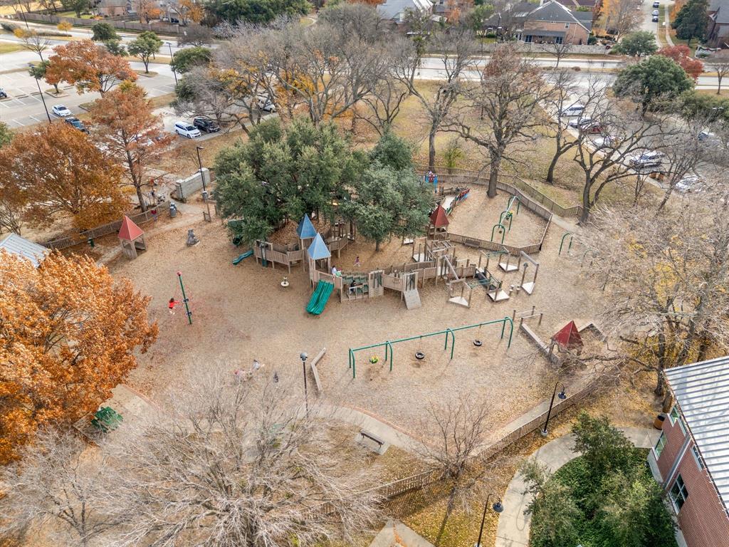 Easthaven Eastlake - Residential