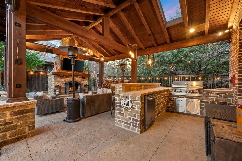 Easthaven Eastlake - Residential