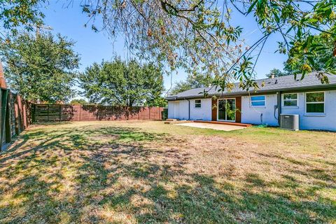 A home in Farmers Branch