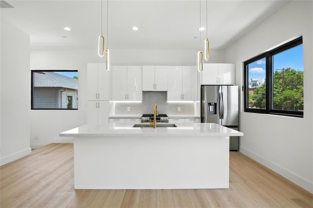 OLD EAST DALLAS - Residential Lease