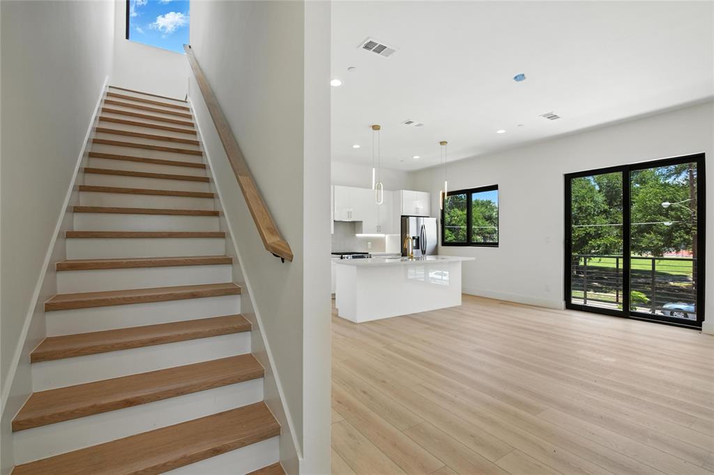 OLD EAST DALLAS - Residential Lease