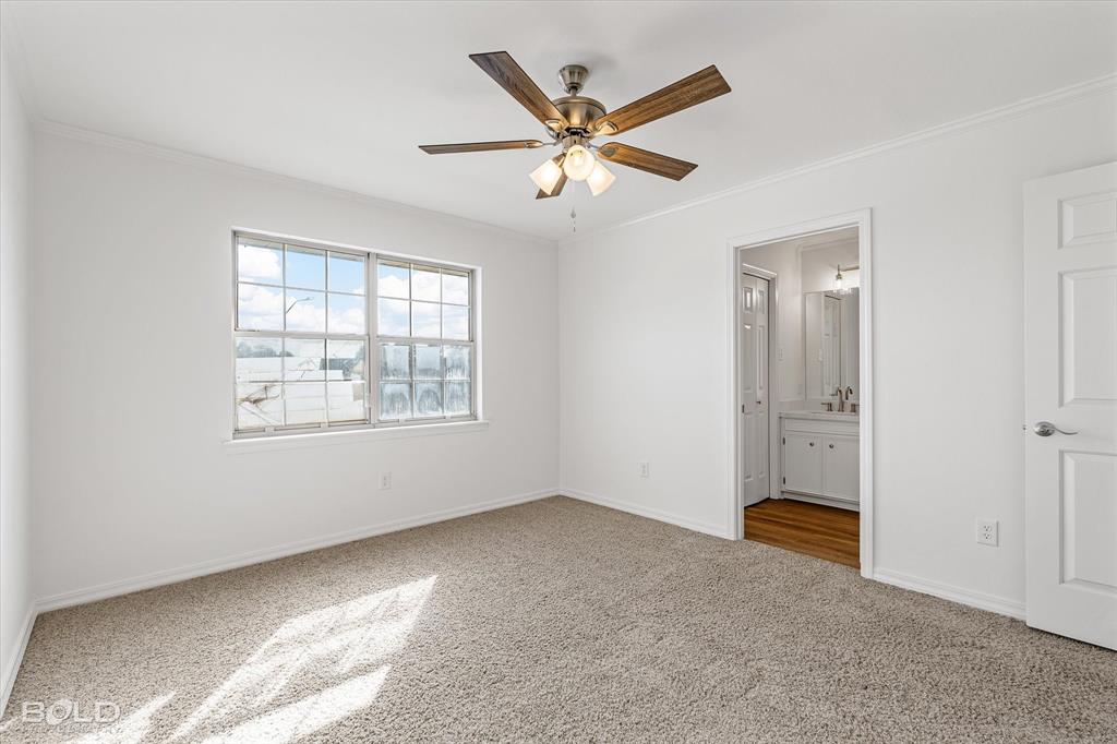 Shreveport, Louisiana 71105, United States, 3 Bedrooms Bedrooms, ,3 BathroomsBathrooms,Residential,Contingent,34438