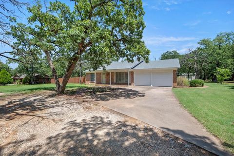 209 Circle Drive Alvarado TX 76009