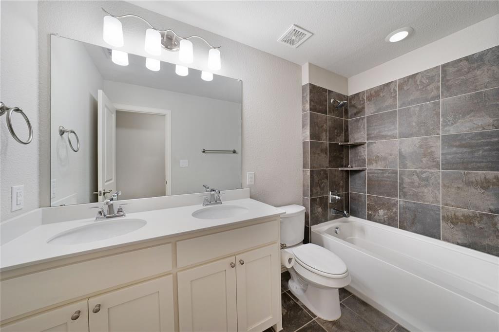 Greens At Stacy Crossing The - Residential