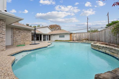 2100 Treehouse Lane Plano TX 75023