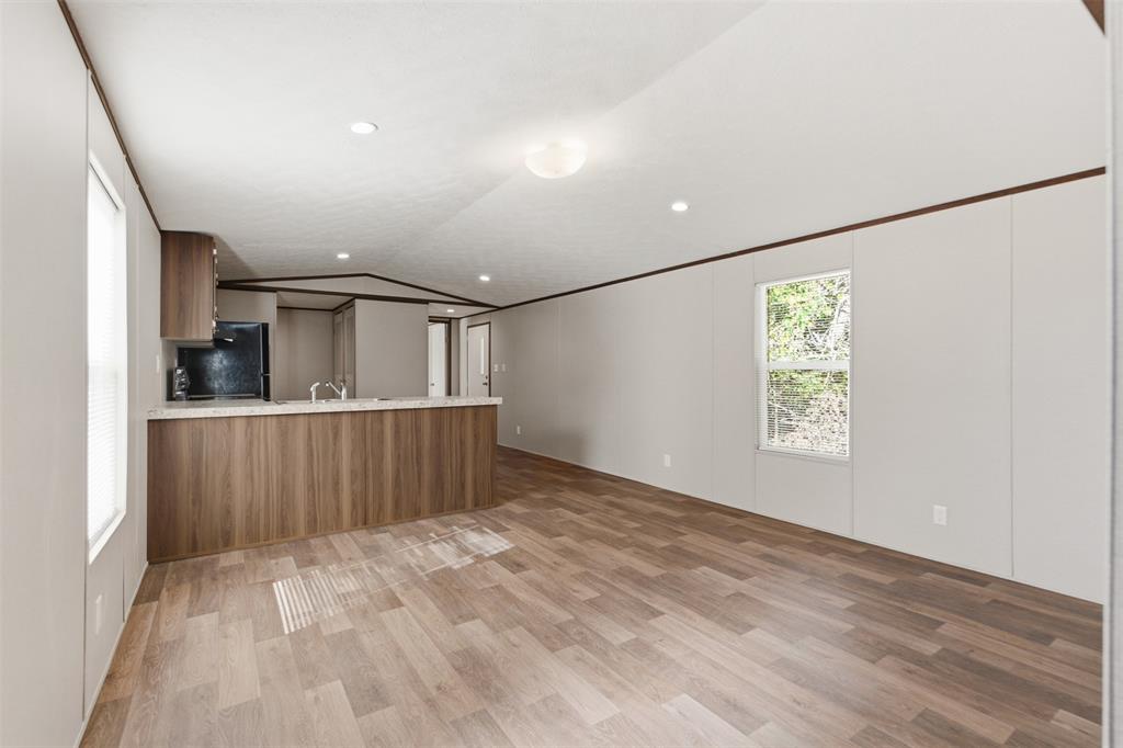 5422 Clear View Drive