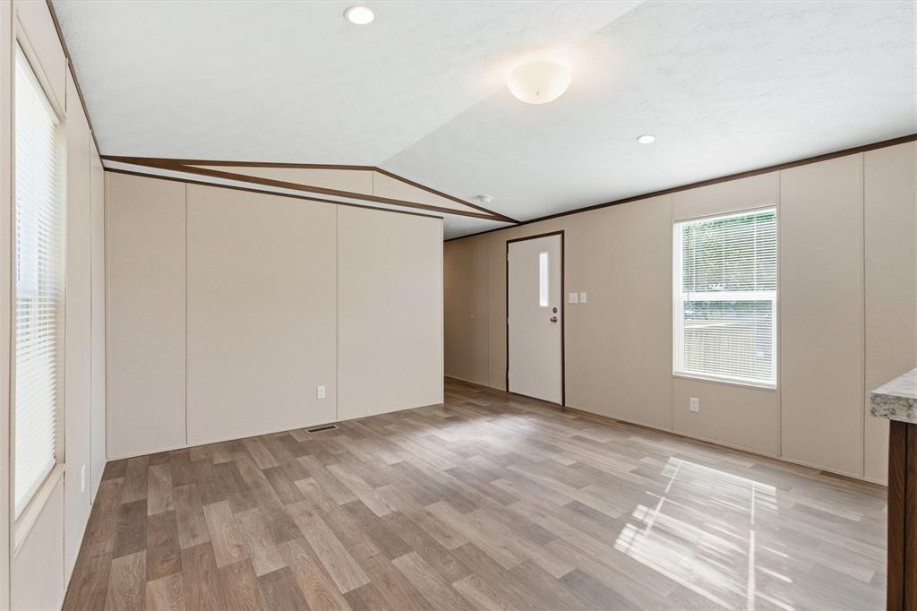 Arrowhead Shores Sec A - Residential