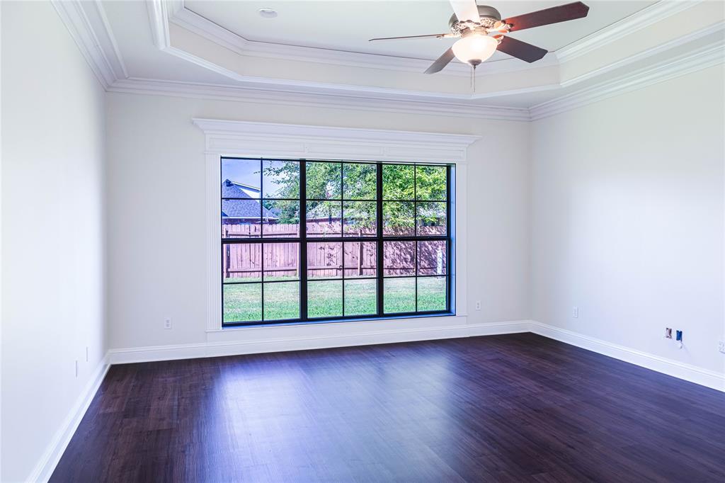 Twelve Oaks - Residential