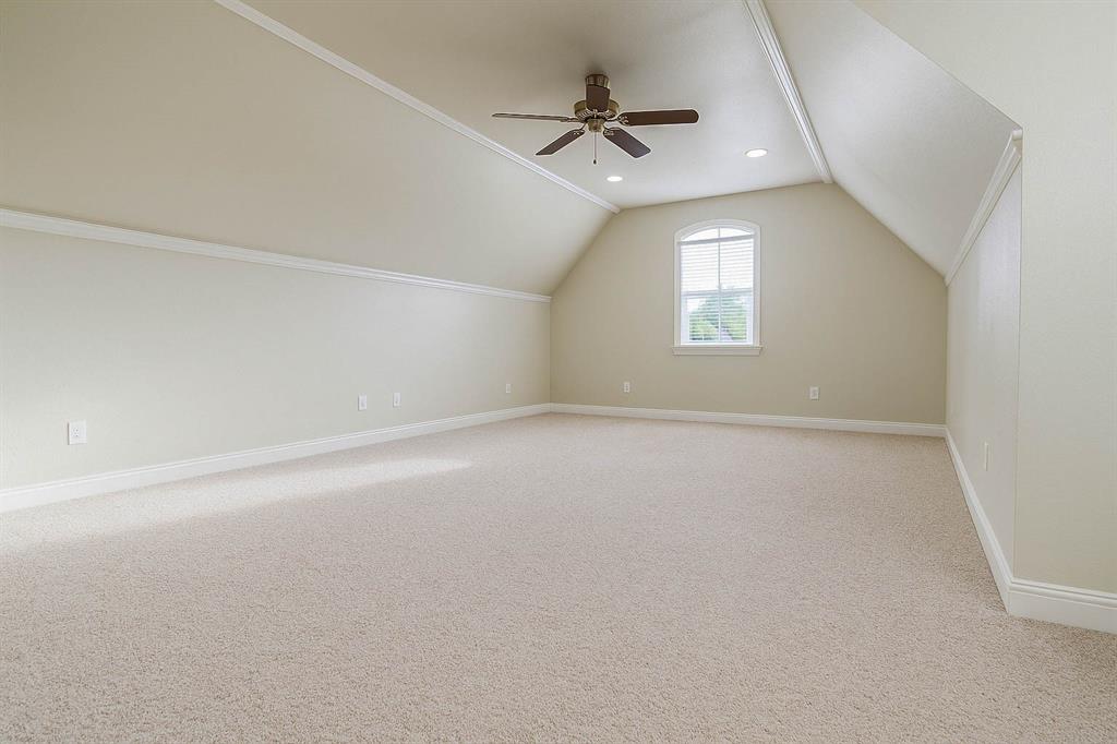 Twelve Oaks - Residential