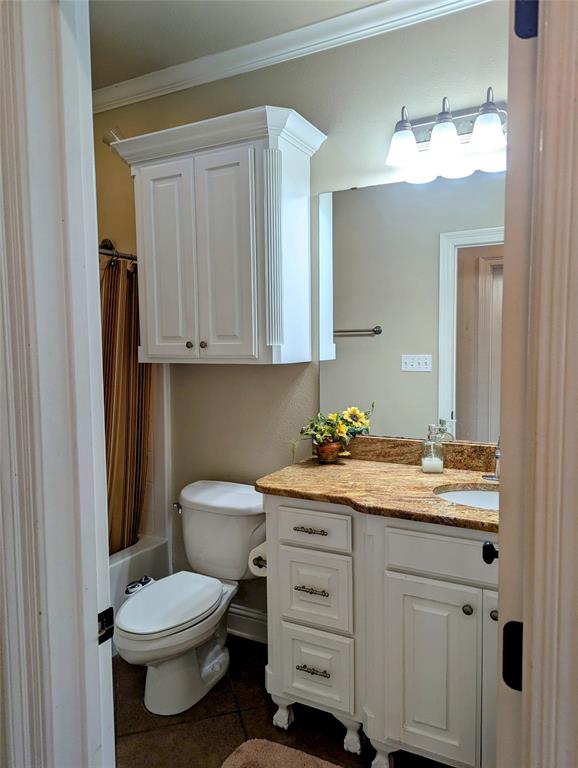 Twelve Oaks - Residential