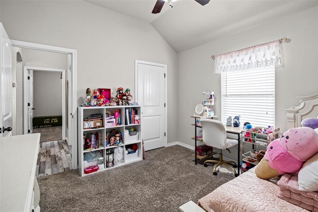 Main Place - Residential