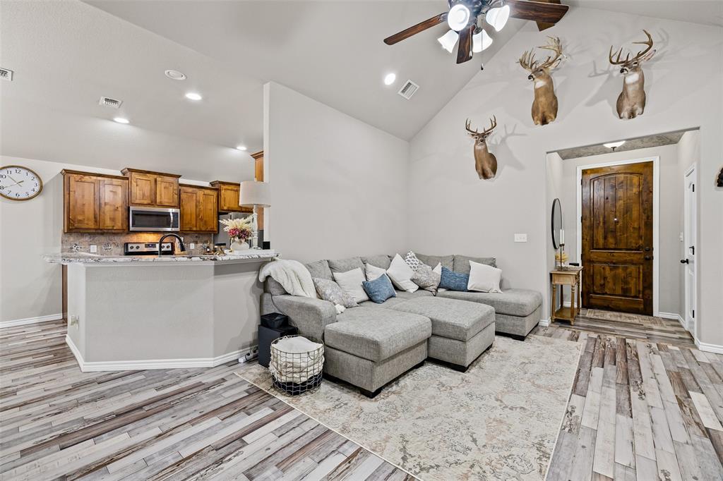 Main Place - Residential