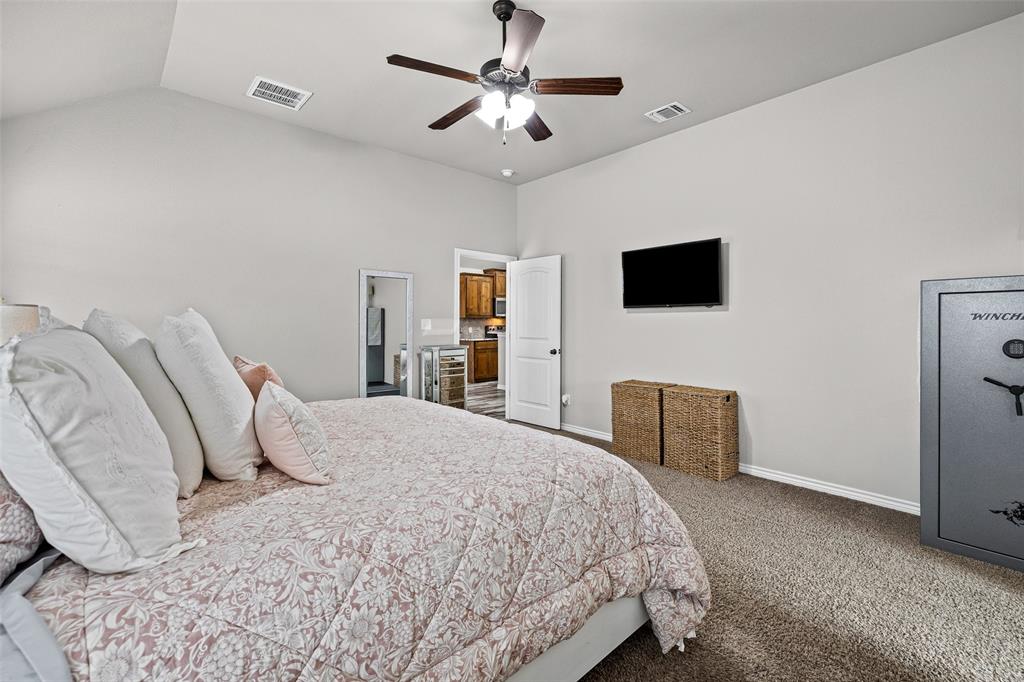 Main Place - Residential