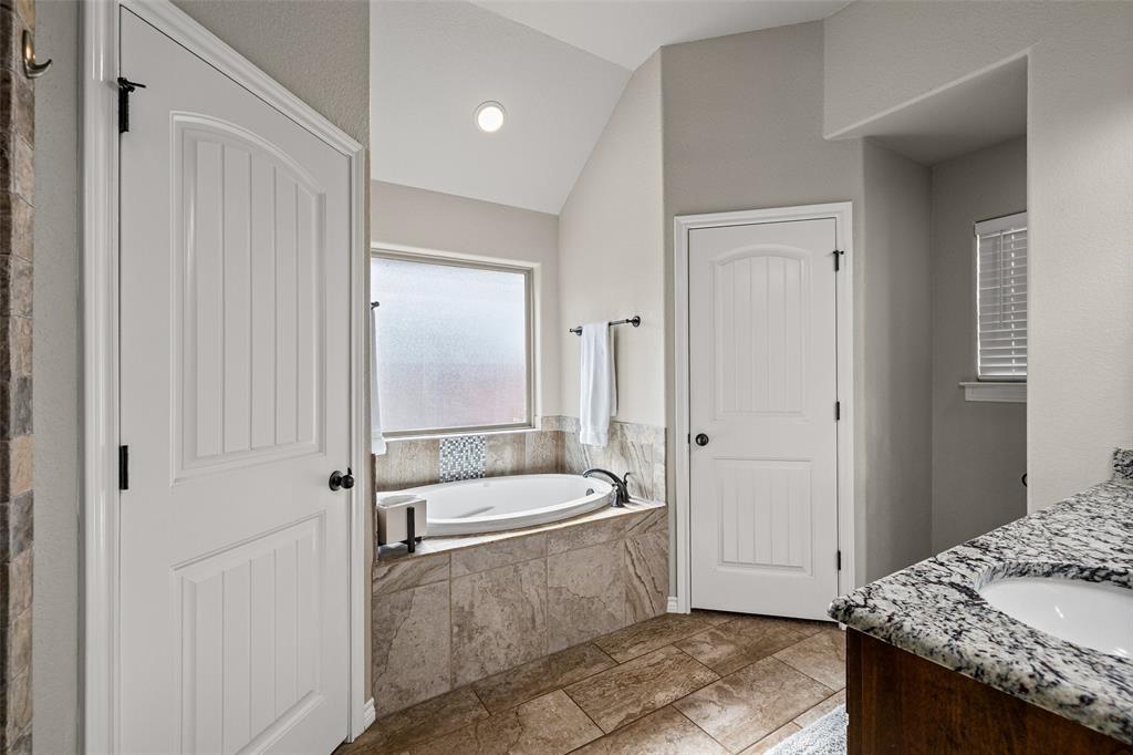 Main Place - Residential