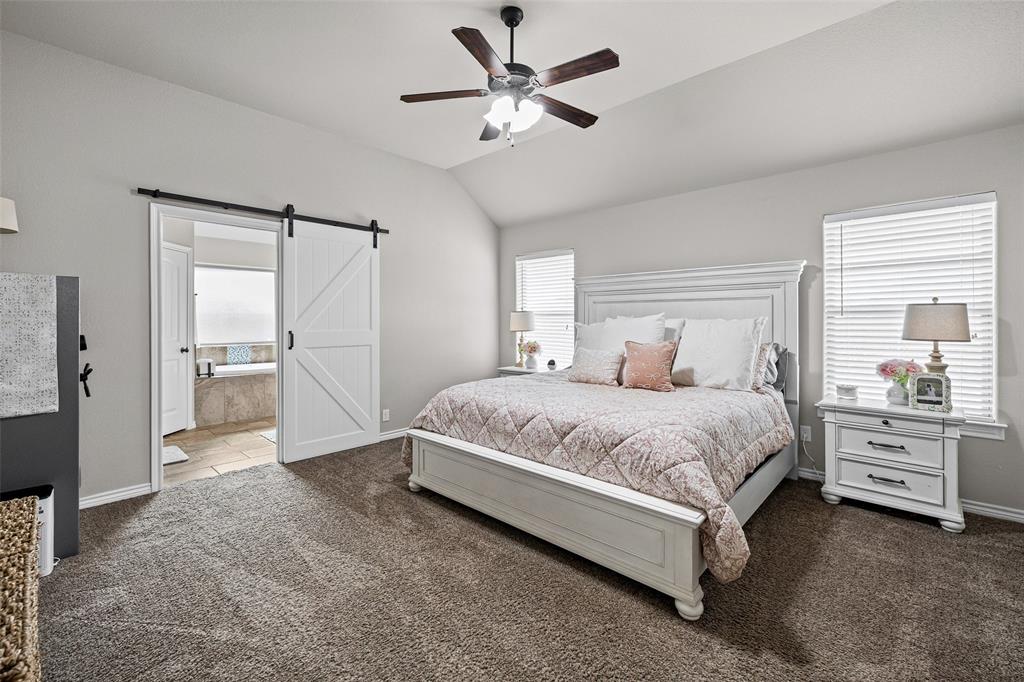 Main Place - Residential