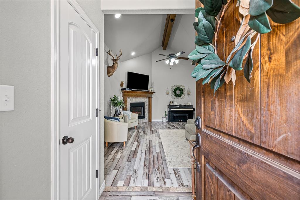 Main Place - Residential