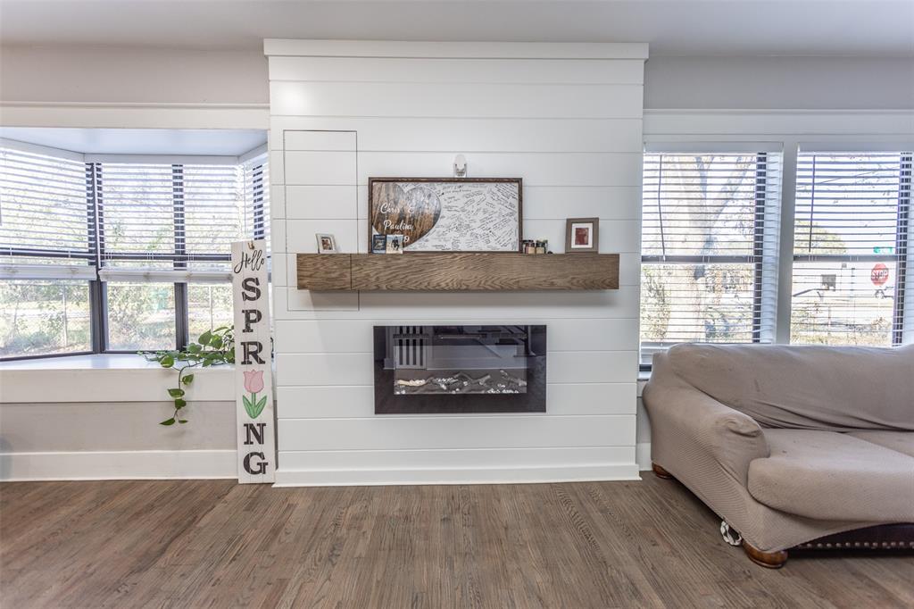 1903 N Weaver Street