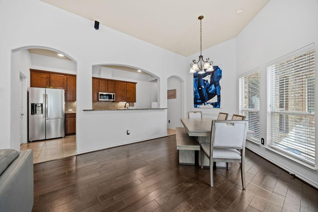 10216 Boyton Canyon Road