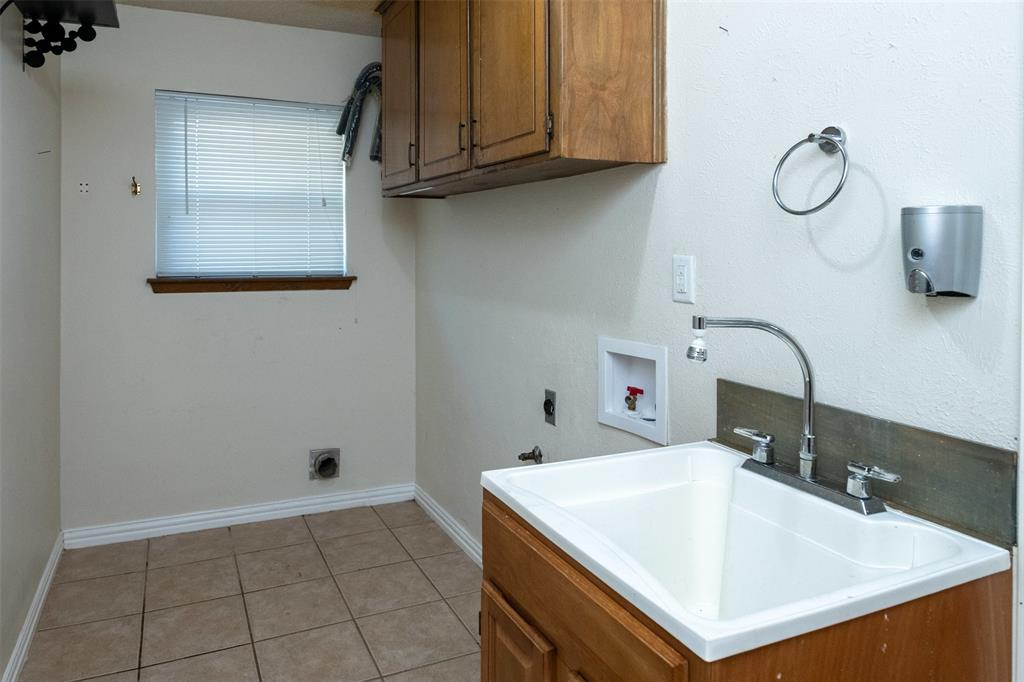 Elm Shadows North Add - Residential