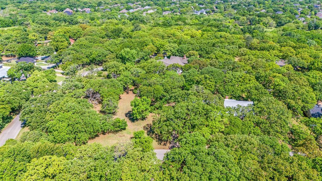 2904 Hickory Hill Lane