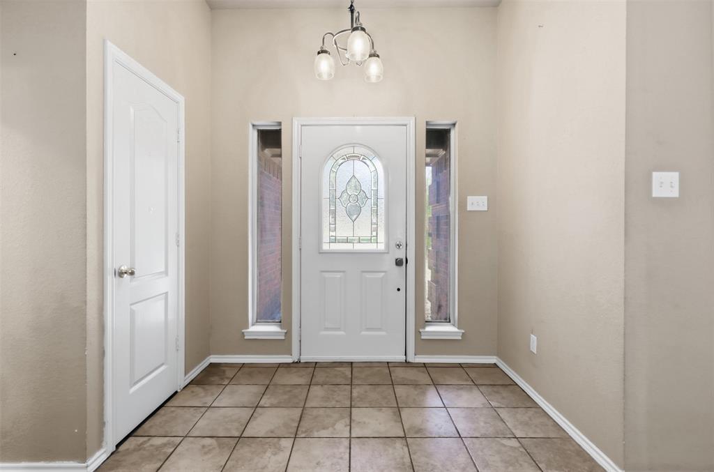 1507 Saddle Creek Court