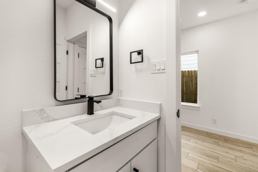 Elite - Residential Income