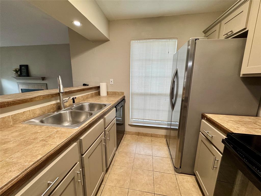 Woodhaven Condos - Residential