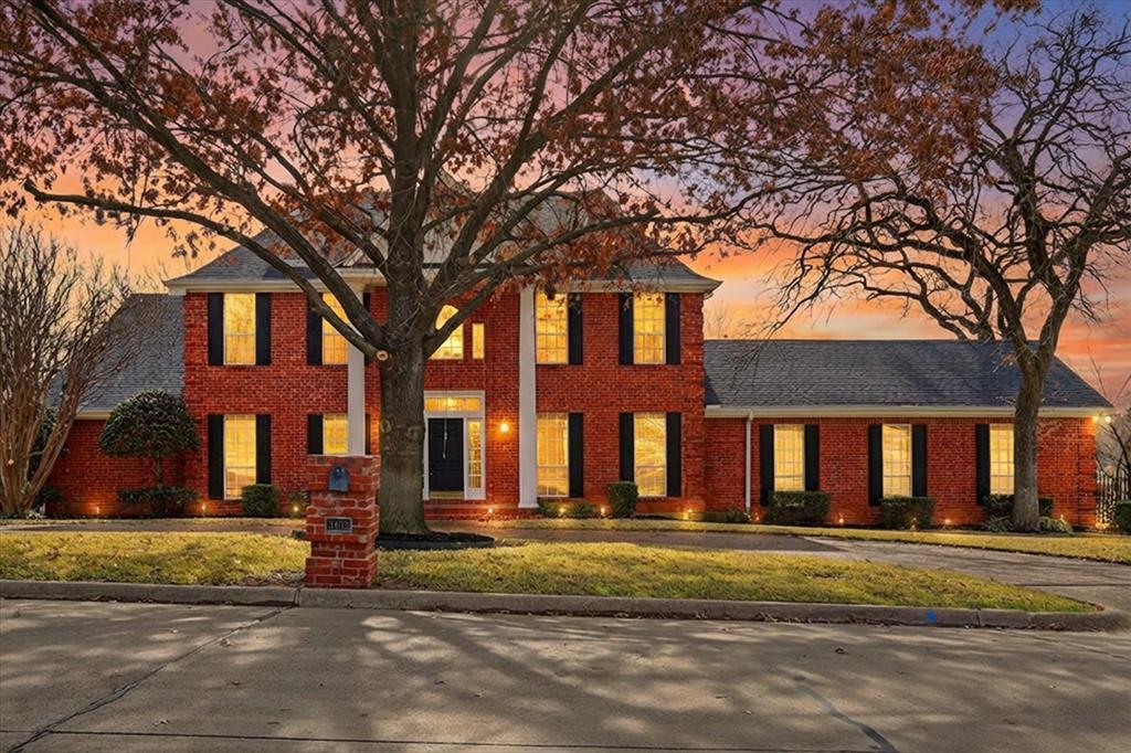 Woodland Hills Colleyville - Residential