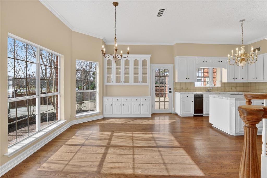 Woodland Hills Colleyville - Residential