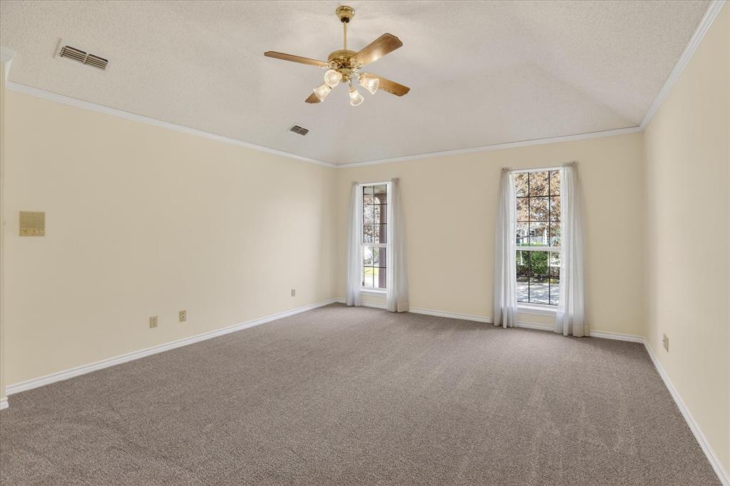 Woodland Hills Colleyville - Residential