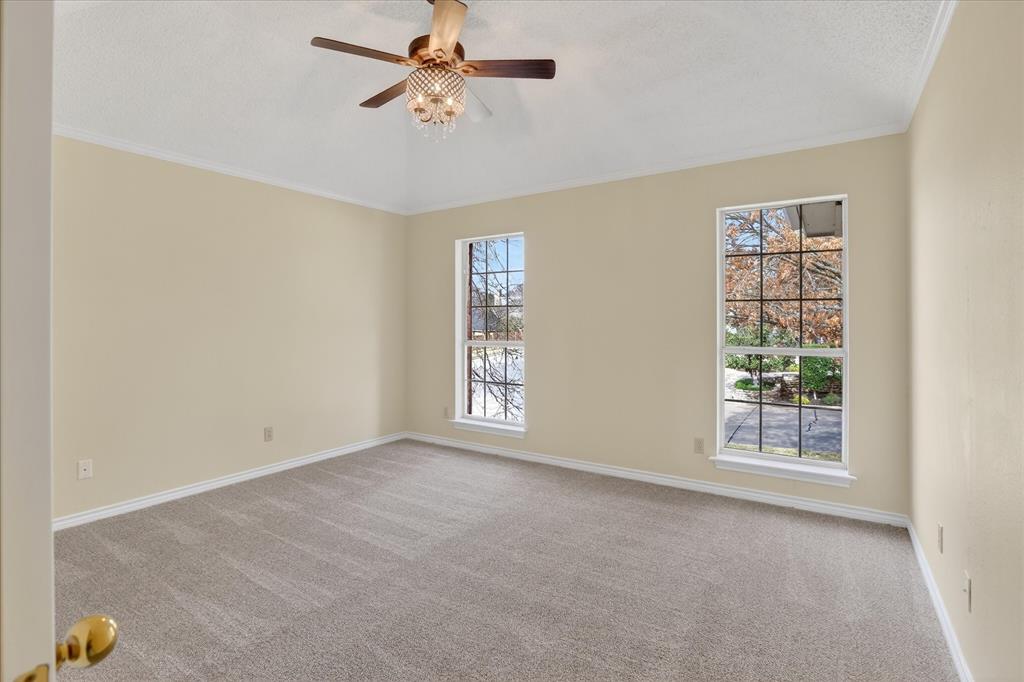 Woodland Hills Colleyville - Residential