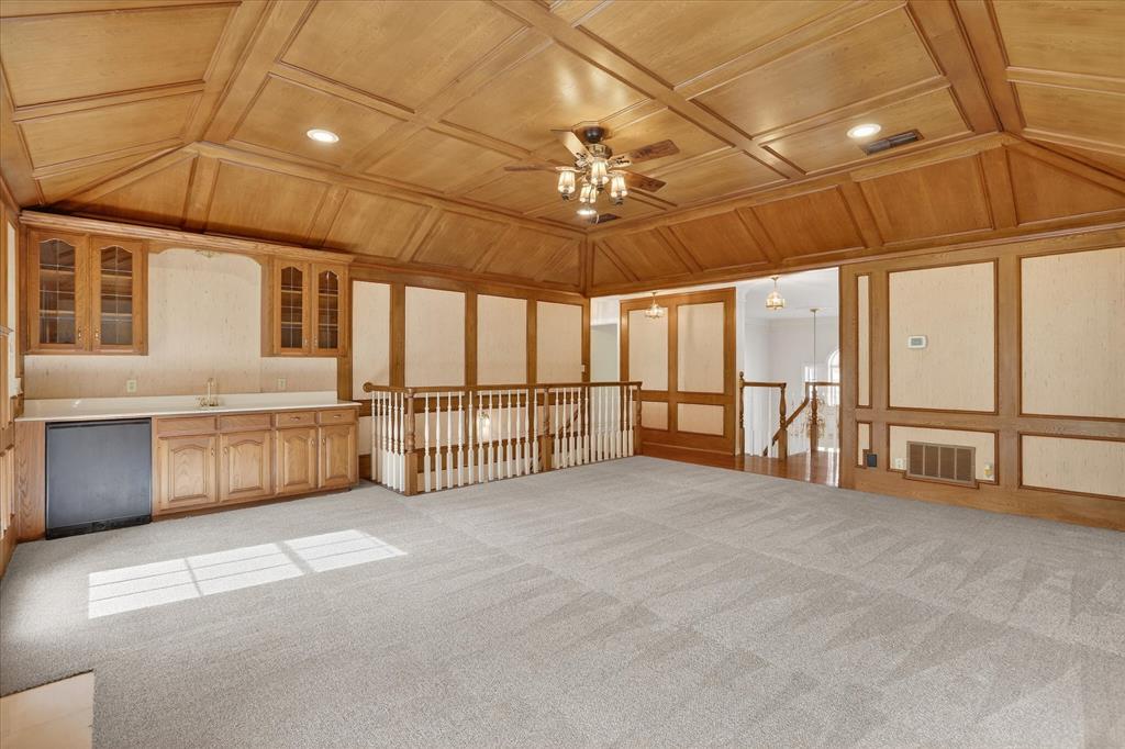 Woodland Hills Colleyville - Residential