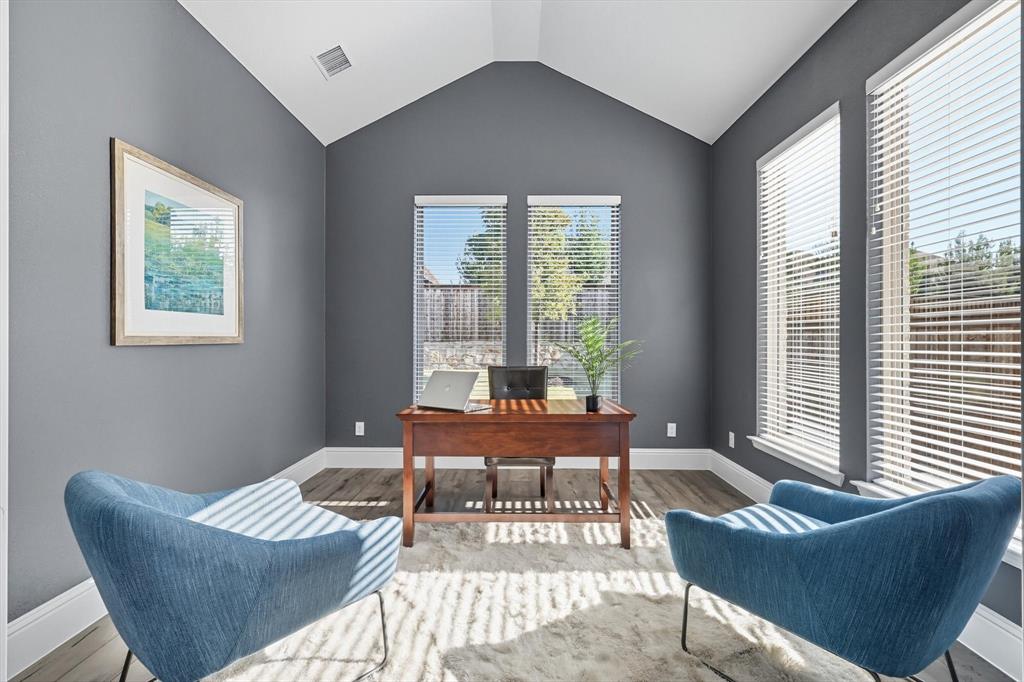 Star Trail Ph Four - Residential