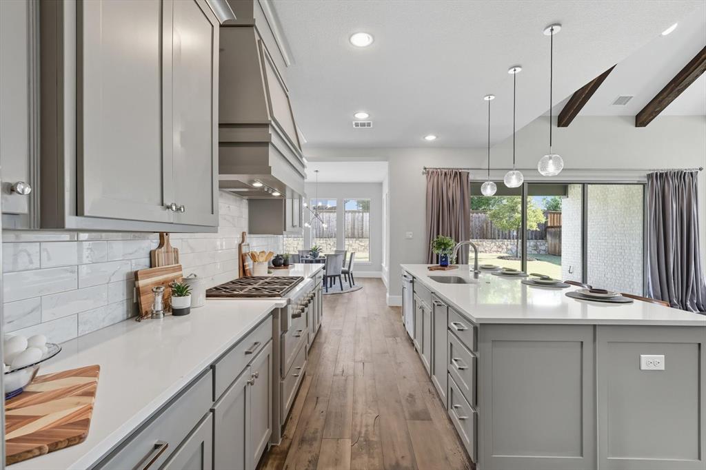 Star Trail Ph Four - Residential