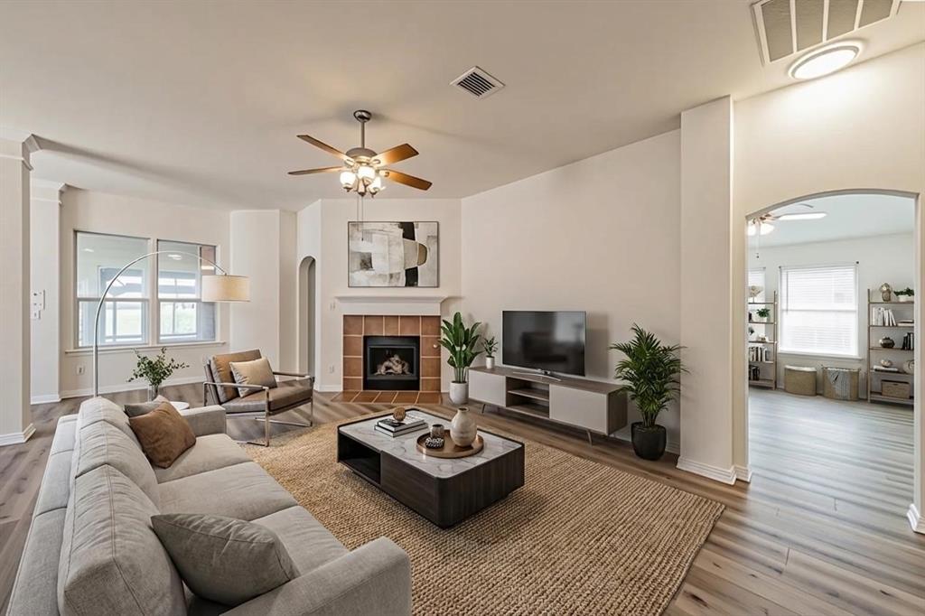 2121 Highland Drive