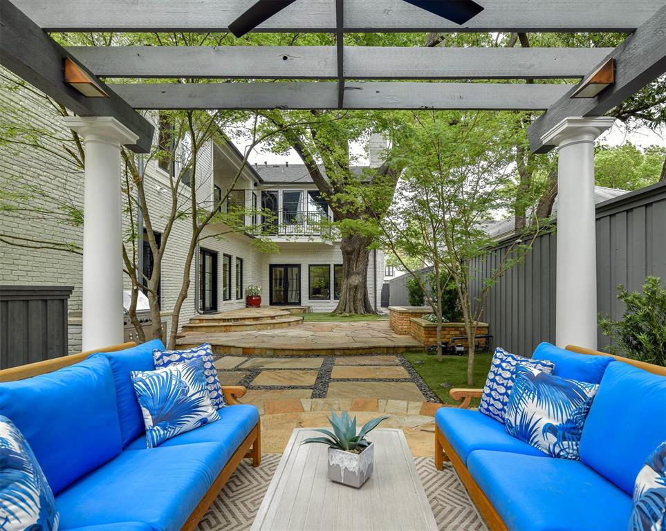 Preston Place 01 - Residential