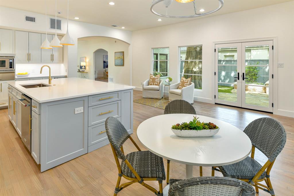 Preston Place 01 - Residential