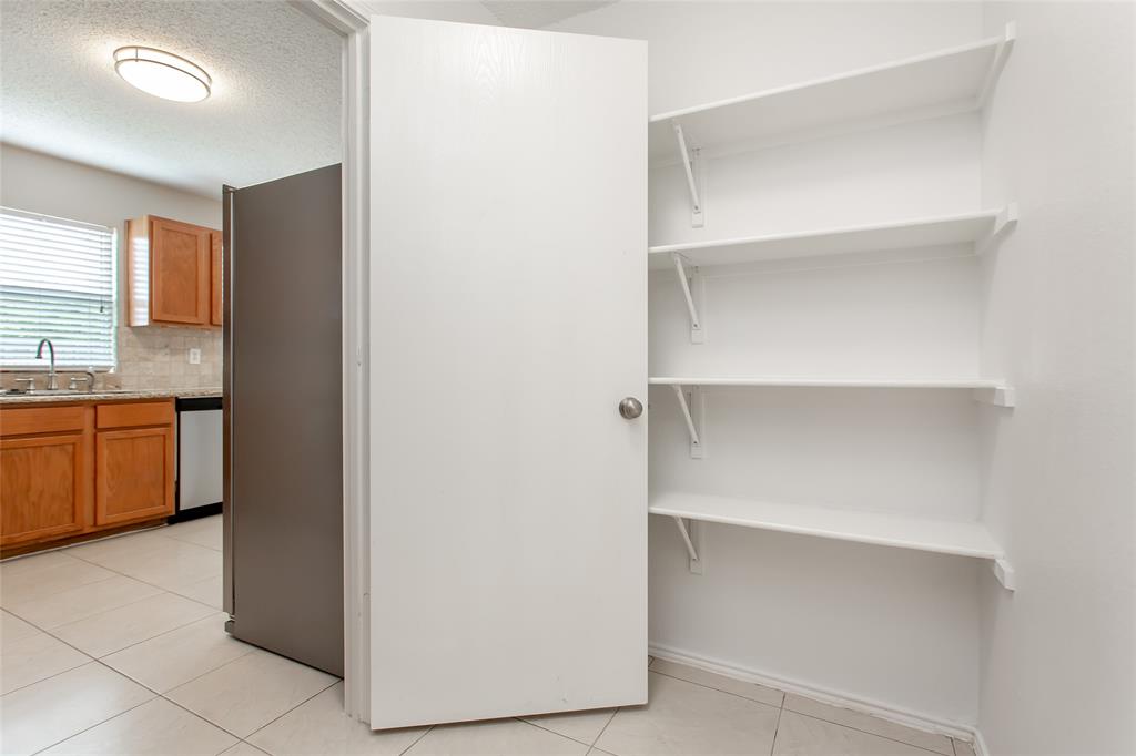 The Villages Of Woodlake Ph 4a - Residential Lease