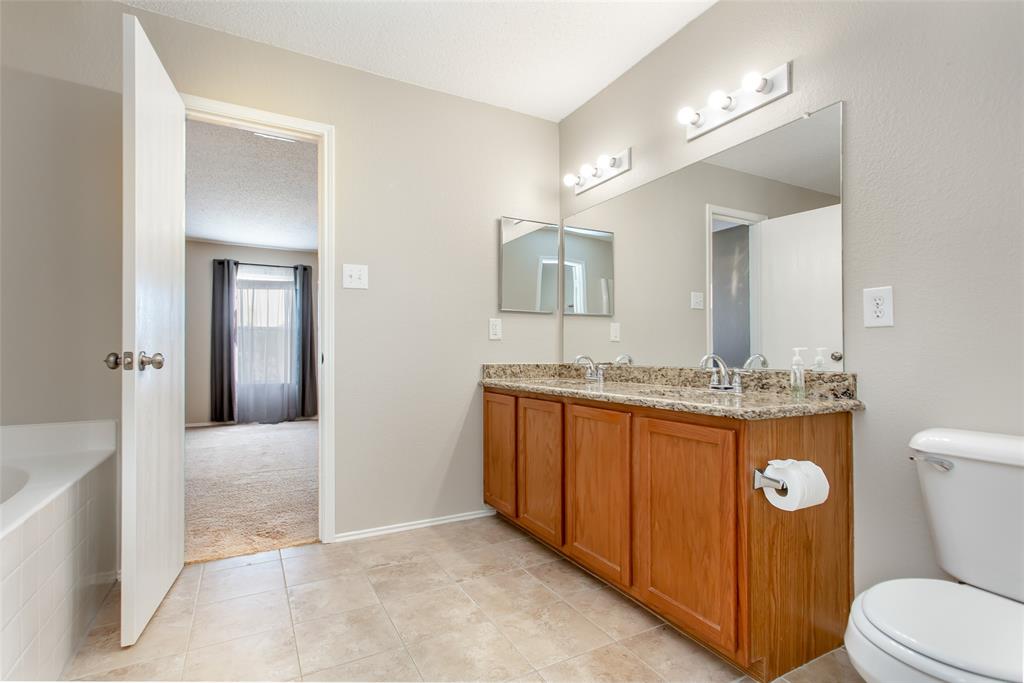 The Villages Of Woodlake Ph 4a - Residential Lease