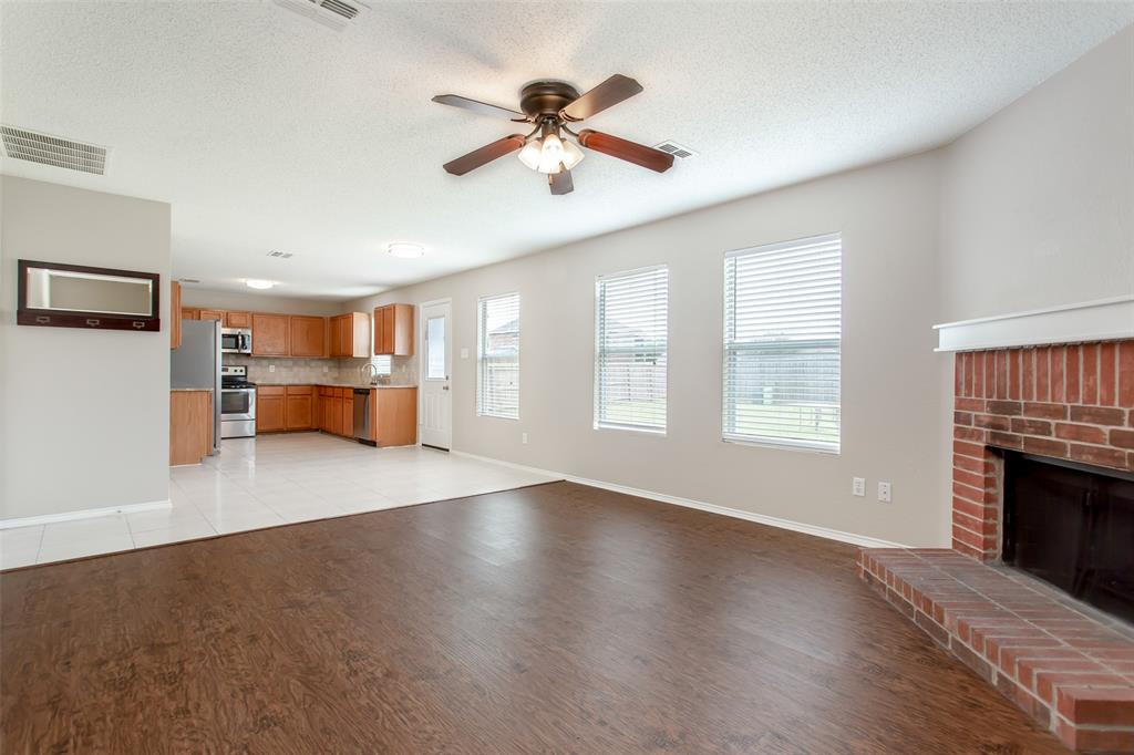 The Villages Of Woodlake Ph 4a - Residential Lease