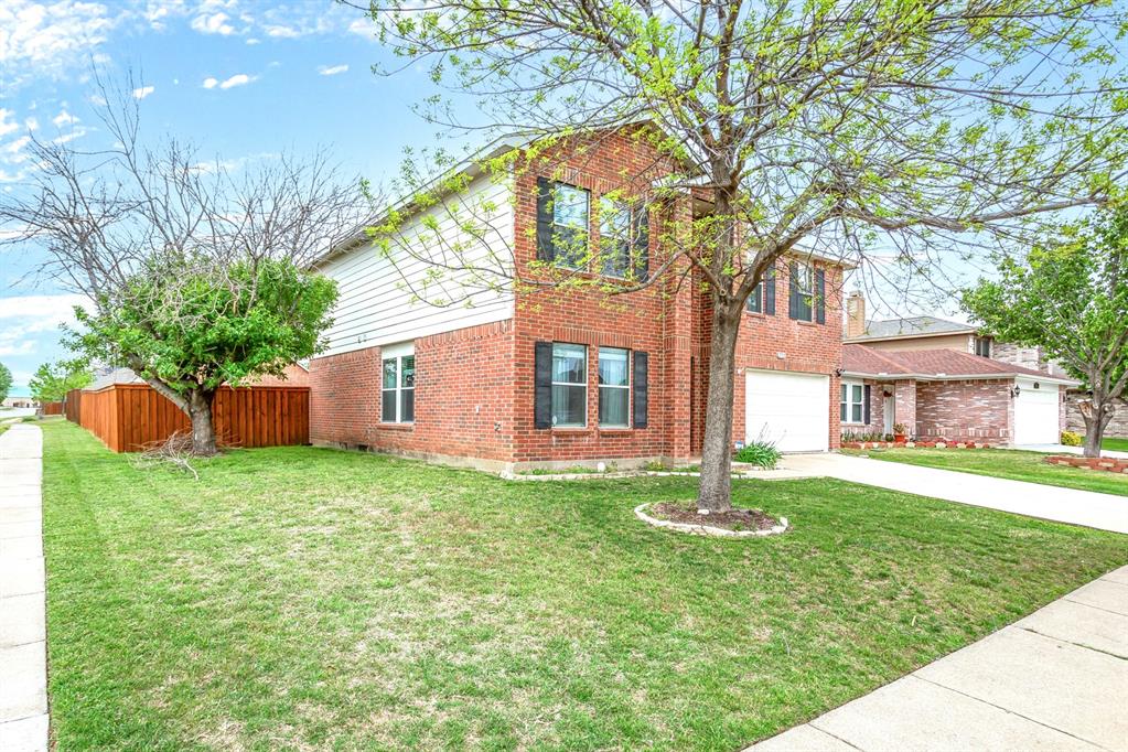 The Villages Of Woodlake Ph 4a - Residential Lease