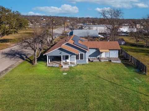 1318 Hanover Street Weatherford TX 76086