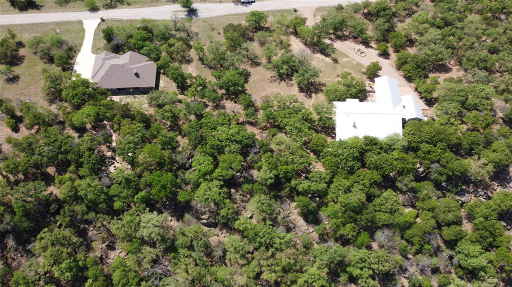 324 GlenHollow Drive
