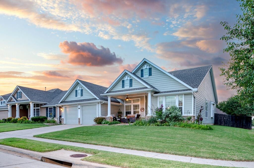 2401 Aramic Court