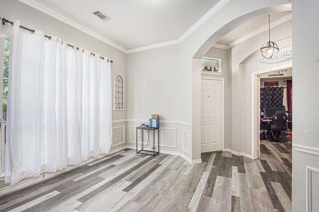 10508 Stoneside Trail