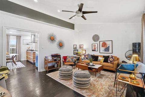 2824 Ryan Avenue Fort Worth TX 76110