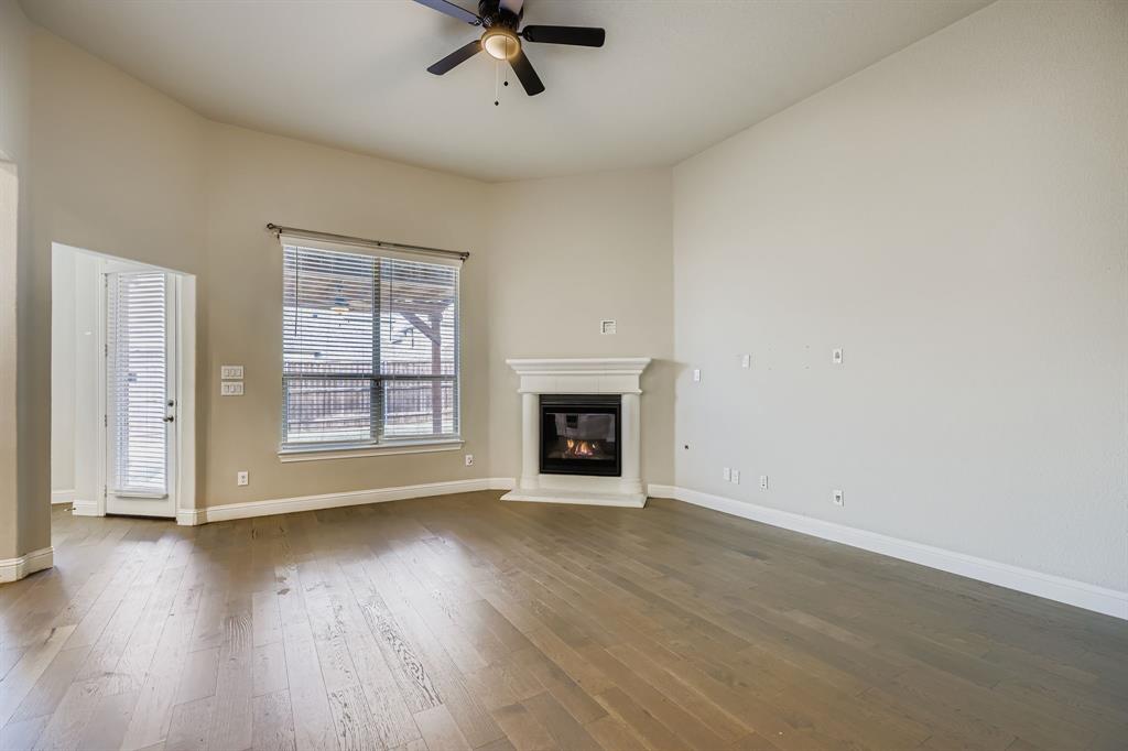 932 Hunters Creek Drive