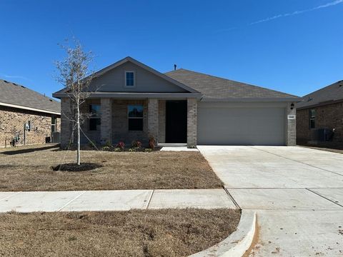 Single Family Residence in Springtown TX 548 DERBY Lane.jpg