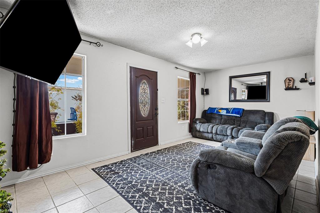 Midland Ennis-Rev - Residential