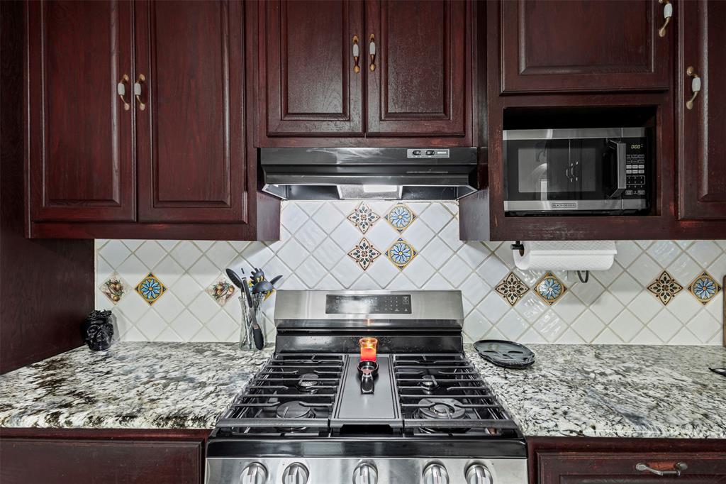 Midland Ennis-Rev - Residential